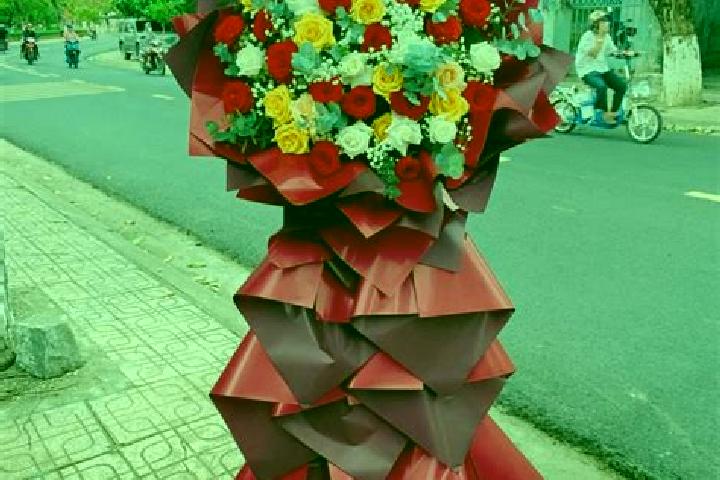 escort Hop Hoa