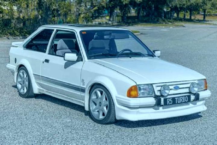 escort Horoshivtsi