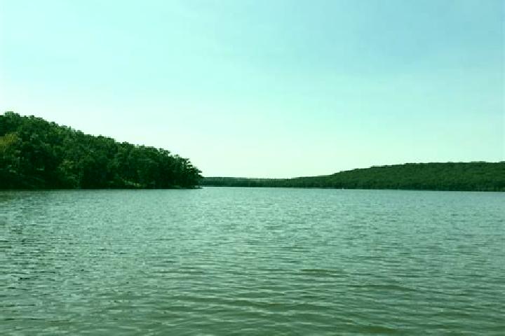escort Hudson Lake