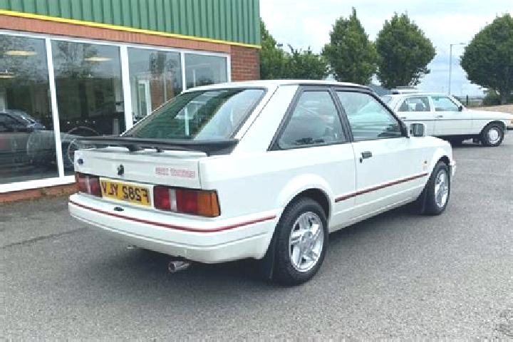 escort Huyro