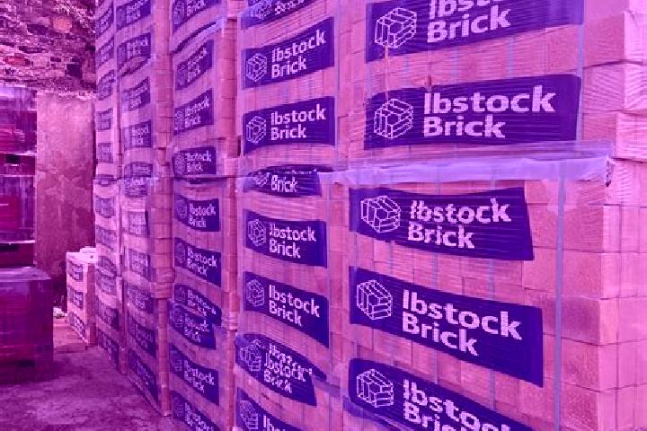 escort Ibstock