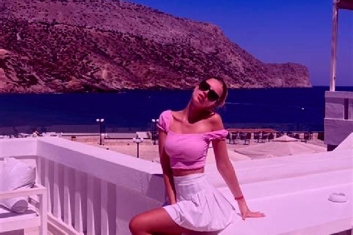 escort Imelda