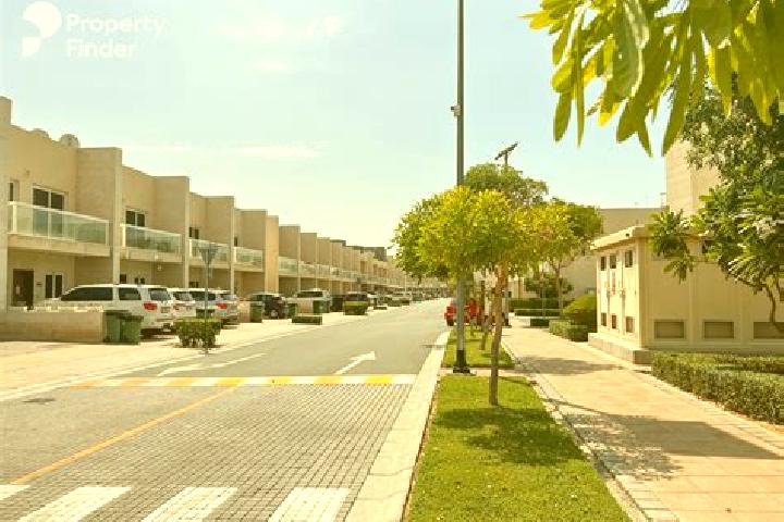 escort International City