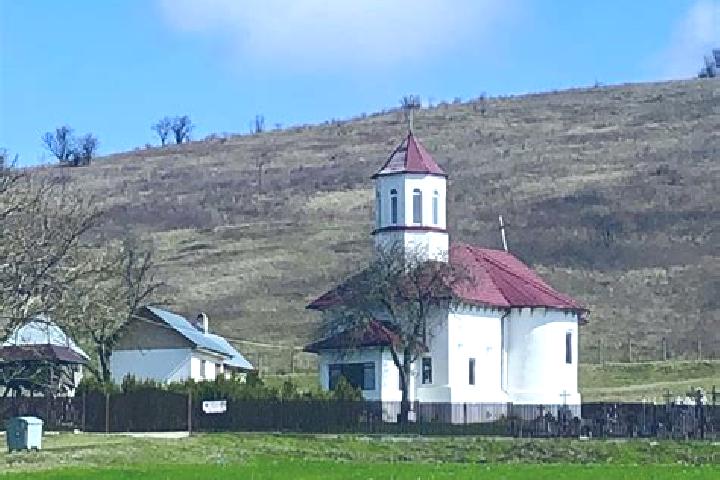 escort Izvoru Berheciului