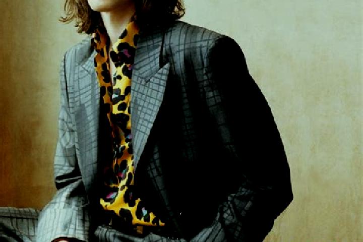 escort James Bay