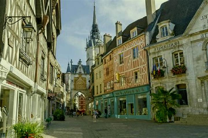 escort Joigny-sur-Meuse
