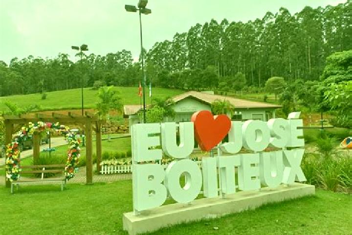 escort Jose Boiteux