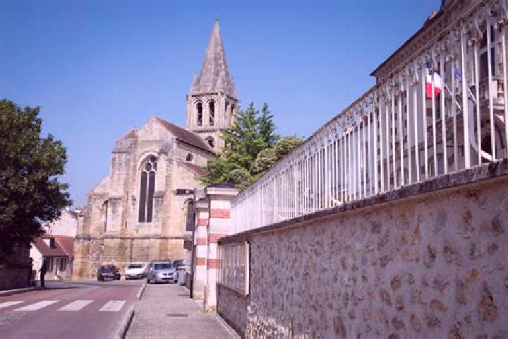 escort Jouy-le-Moutier