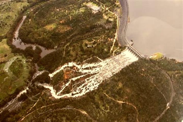 escort Kae Dam