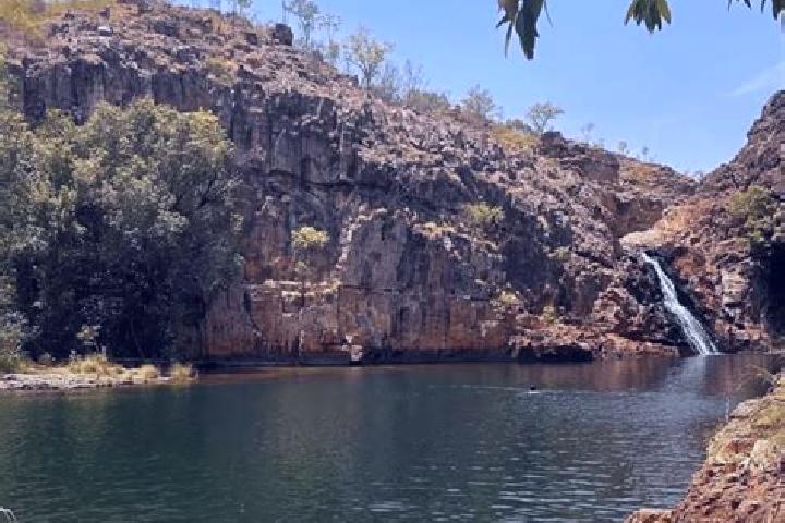 escort Kakadu