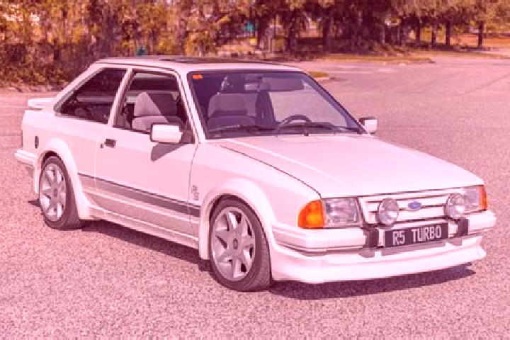 escort Kakau