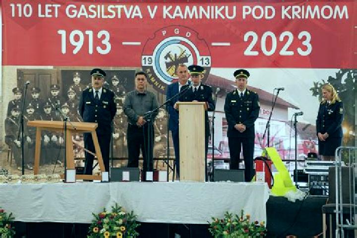 escort Kamnik pod Krimom