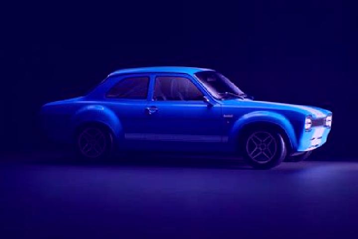 escort Kamo
