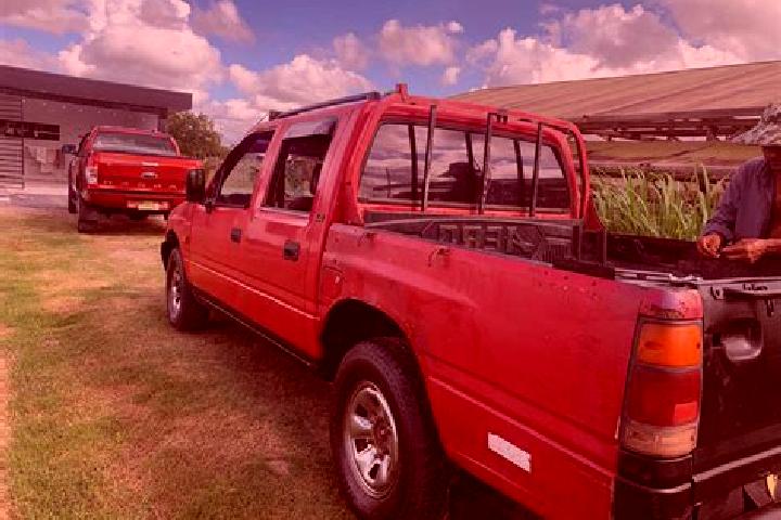 escort Kampong Baroe