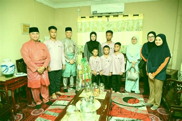 escort Kampung Sungai Teraban