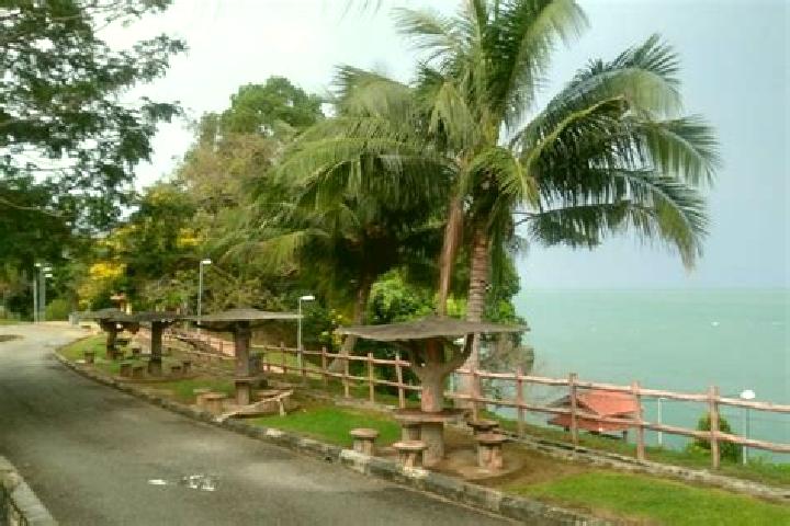 escort Kampung Teluk Kemang