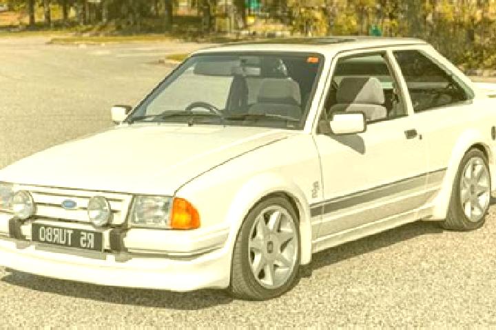 escort Karlivka