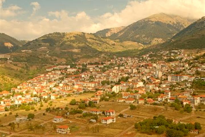 escort Karpenisi