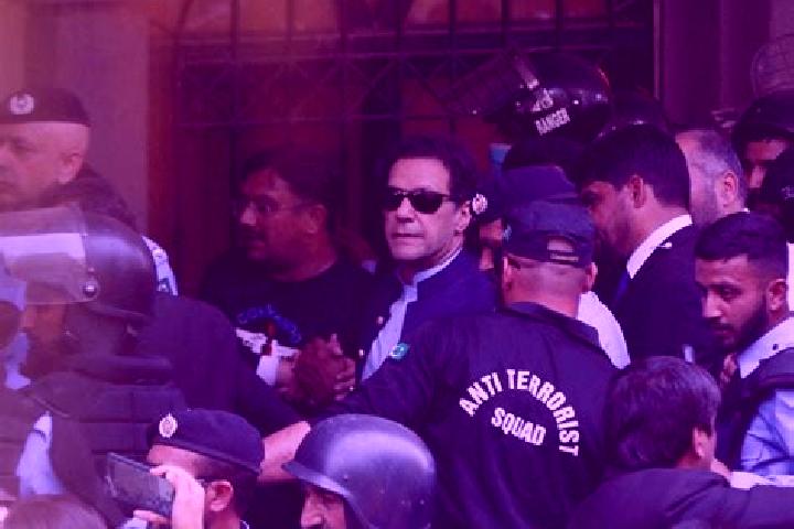 escort Khan Arnabah