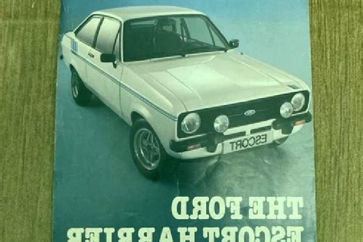 escort Khartsyzk