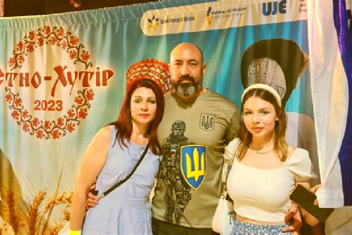 escort Khutir-Mykhaylivskyi
