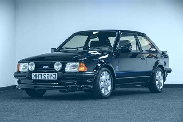 escort Kingsteignton