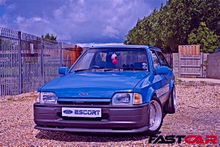 escort Kinloss