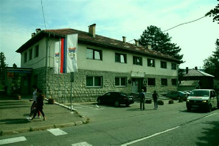 escort Knezevo
