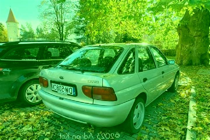 escort Knonau