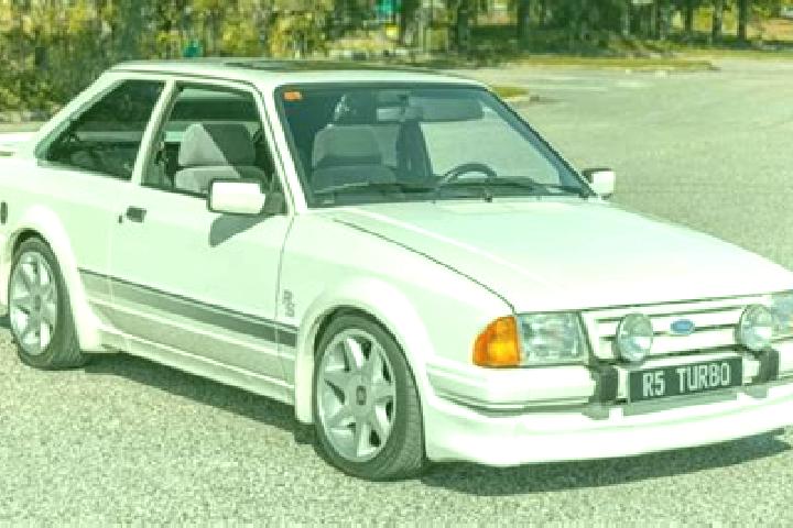 escort Koenigstaedten