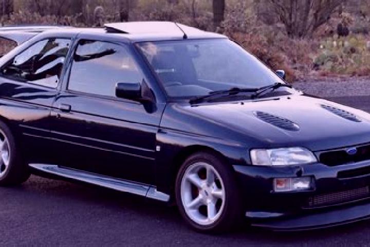 escort Komyshi
