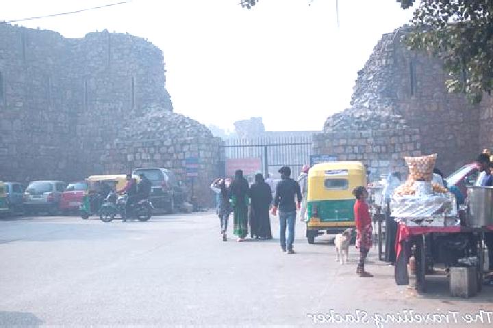 escort Kotla Mahigiran