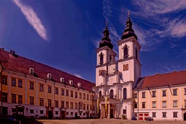 escort Kremsmuenster