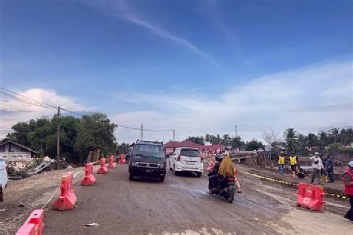 escort Krueng Luak