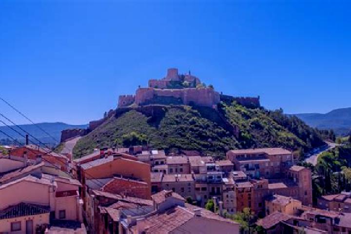 escort La Cardona