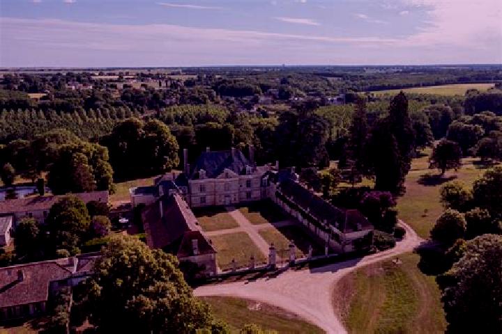 escort La Cheze