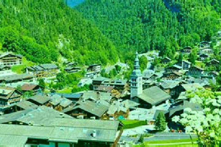 escort La Clusaz