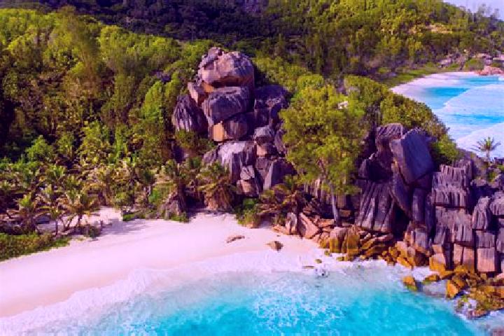 escort La Digue