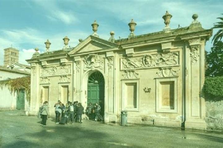 escort La Dolorasa del Priorato