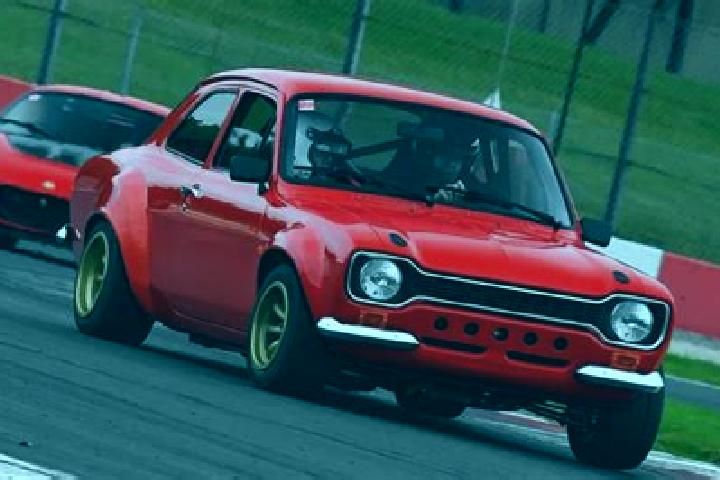 escort La Fermete