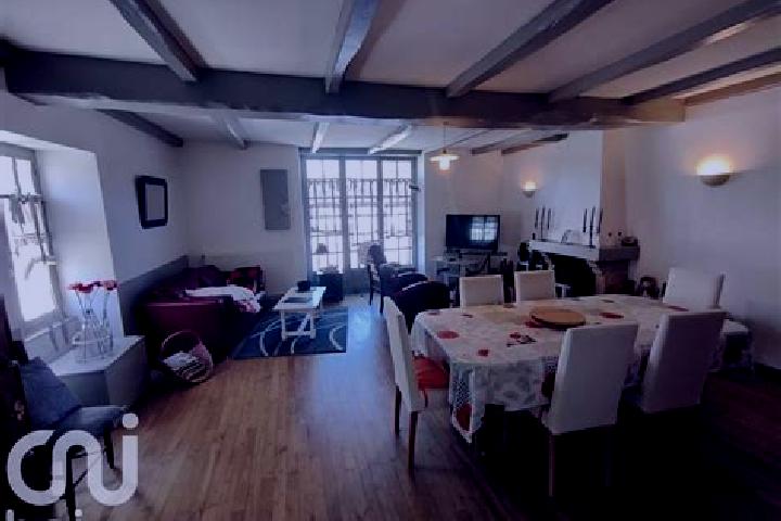 escort La Peyratte