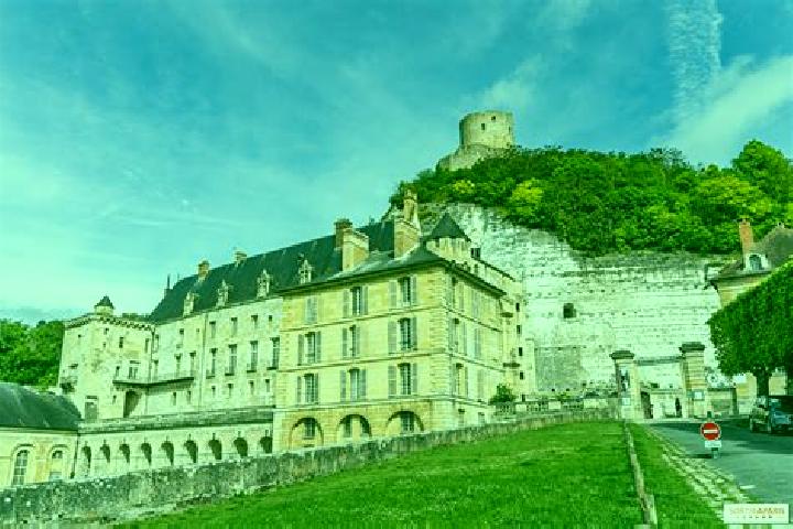 escort La Roche-Guyon