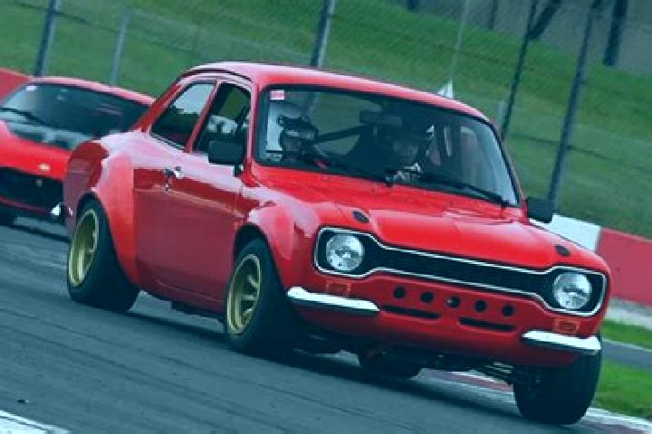 escort La Sauniere