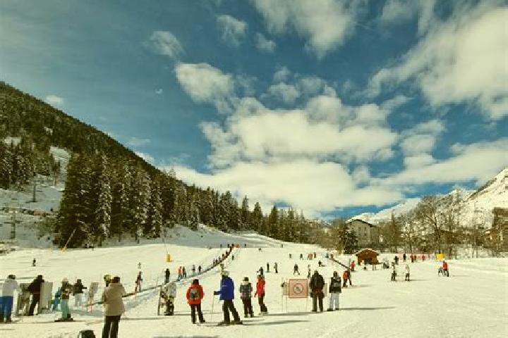 escort La Thuile