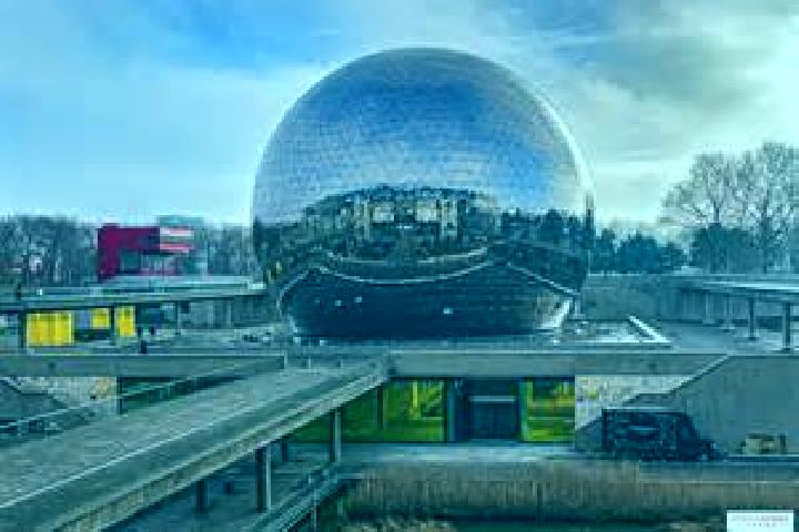 escort La Villette