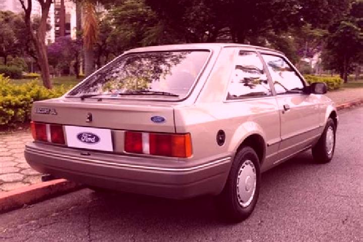 escort Labu-o
