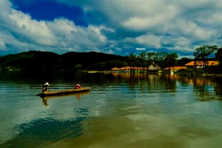 escort Lago Lindo