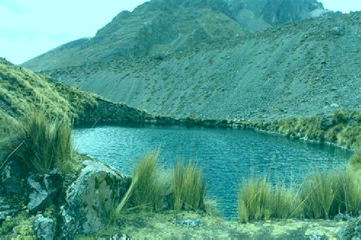 escort Laguna de Farfan