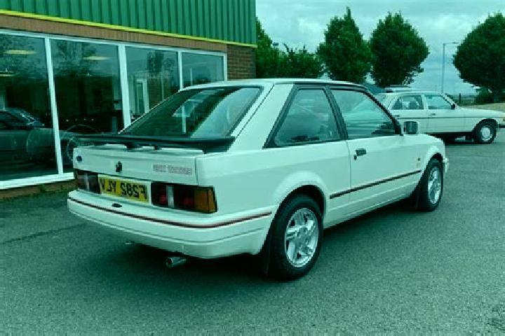 escort Laichingen