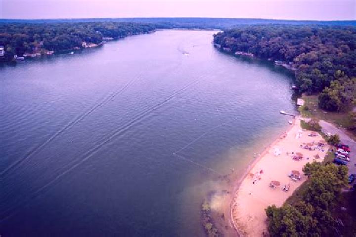 escort Lake Wildwood